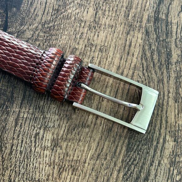 Allen Edmonds Brown Leather Belt Italian Calfskin Embossed Snake Print Men's 42 - Picture 6 of 9
